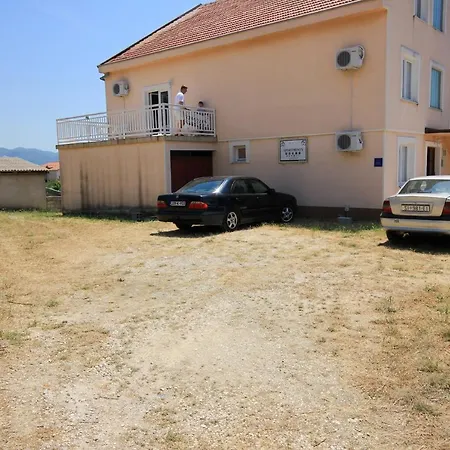 10192b Orebić